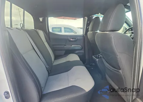 2021 Toyt Tacoma Dou z USA, uszkodzony, nr VIN 3TYCZ5AN2MT008912